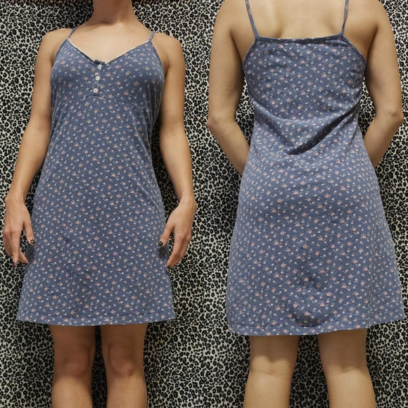 Brandy Melville Blue Floral Chemise - Picture 1 of 5